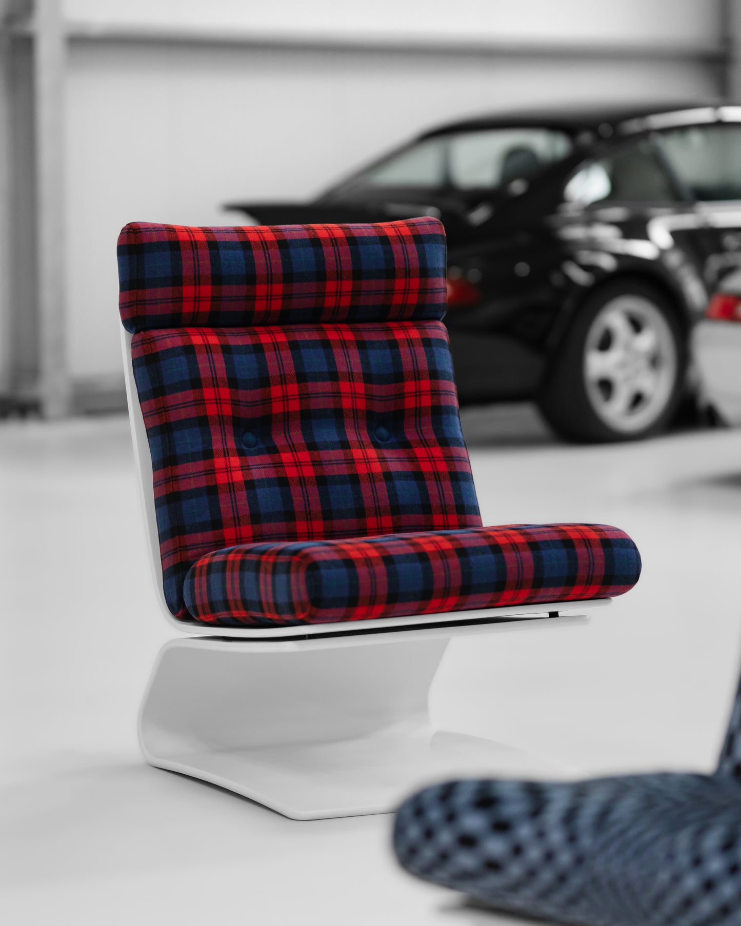 Sessel "Swing chair meets Schottenkaro"
